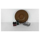 Country craft decor, wooden center bowl, wire