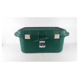 Sterilite 36 gallon tote with hinged latching lid