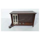 Zenith tube radio, 8.5x10x16