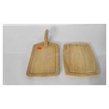 Two wooden cutting boards, 8.5x11