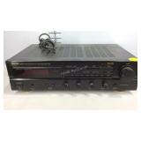 Denon stereo receiver dra-545r, powers on