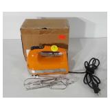 Kitchenaid 9 speed hand mixer, works