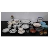 China group, dinner plates, cups and saucers,