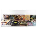 Mixed vinyl records, includes Christmas,