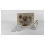 Barware, tray, glasses and icebucket