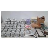 Cups & saucers, toilet paper holder, tidbit