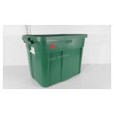 Rubbermaid Roughneck storage tote with lid