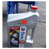 Motor Oil, gallon jug, Chevron 5w-40