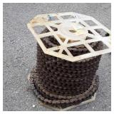 Heavy Duty Roller Chain, not full but near full
