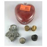 Heart shape plastic container with thimbles, clip
