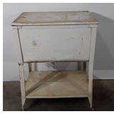 Metal cooler/ice chest on wheels, 32x17.5x25