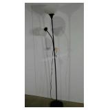 Floor lamp