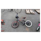 Huffy Vader Kids Bike, in ready to ride condition