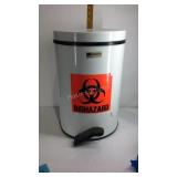 Biohazards waste can