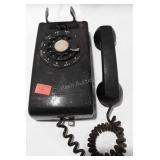Wall hanging rotary telephone