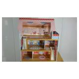 Kid Kraft doll house
