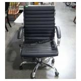 Vinyl office chair, wear as shown