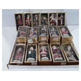 Holiday decor, twenty-one Santa figurines in