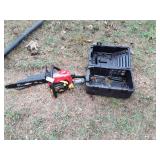 Homelite 42cc Chainsaw, 18", with case.