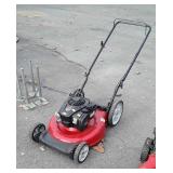 Yard Machines Pushmower, 21" cut, 140cc Briggs