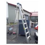 8ft Aluminum Step Ladder by White Metal.