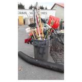 Rubbermaid Brute Trash can with various pcs as