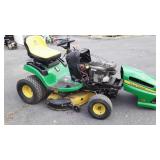 John Deere Lawn Riding Mower, 135 automatic, 42"
