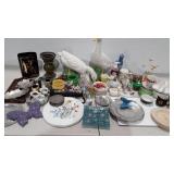 Decor group, aluminumnleaves, figurines, vases,