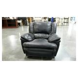 Vinyl recliner-does not recline all the time,