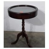 Round shadow box table, 16x24