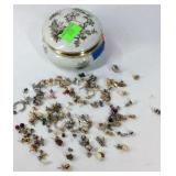 Jewelry dish with pairs of earrings