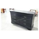 Six drawer dresser, some drawers needs work