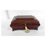 Bombay jewelry box with music box