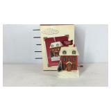 Hallmark keepsake ornament windup musical