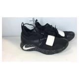 Nike shoes size 8 Gently used