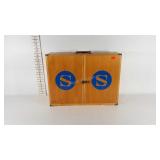 Traveling salesmen wooden case, 24" × 8" × 18"