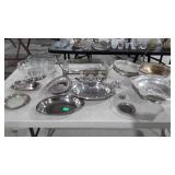 Service pieces: trays, bowls, butter dish,