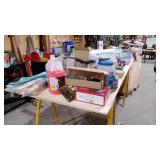 Table top of contents, screwdrivers and tool