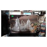 International silver company serving set, new in