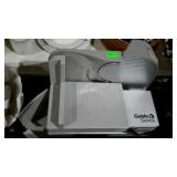 Guide Series deli slicer