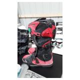 Thor Quadrant boots with tags, size 13