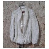 Sassoon Juniors New York Paris Fur Coat, size 5