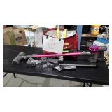 Dyson V6 motorhead Electric Vacuum cleaner works