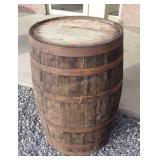 Oak Whiskey Bourbon Barrel, full size, complete