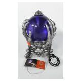 Martha Stewart crystal ball, works