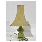 Royal Haeger pagoda lamp with original shade, a