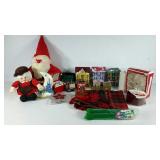 Christmas decor group, tins, star, stuffed toys