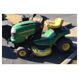 John Deere  L110 Automatic Riding Mower,  tires