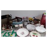 Mixed group, enameled pie plate, holiday