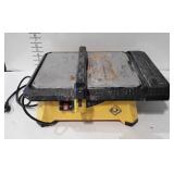 Qep 7" tile wet saw, 650 XT